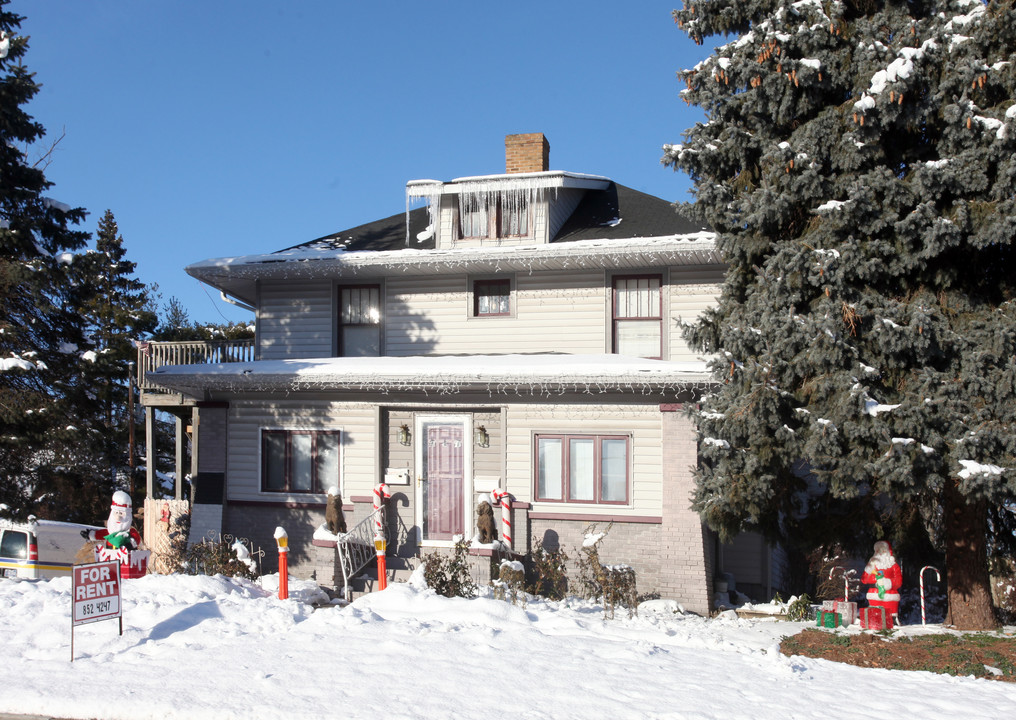 44 S Green St in Brownsburg, IN - Foto de edificio