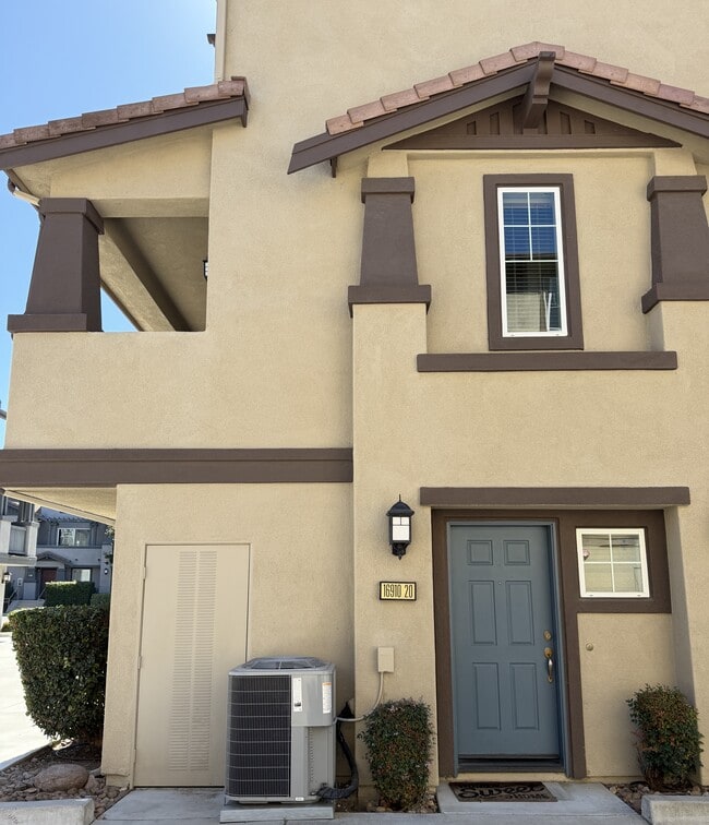 16910 Bixby St in San Diego, CA - Building Photo - Building Photo