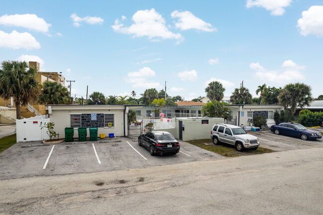 1257 Island Rd in West Palm Beach, FL - Building Photo - Building Photo