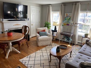 19 Railroad St, Unit A2 in Acton, MA - Building Photo - Building Photo