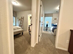 1218 Tierra Verde Loop in Los Lunas, NM - Building Photo - Building Photo