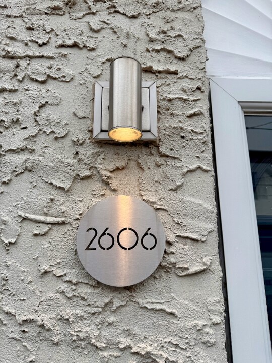 2606 E Madison St in Philadelphia, PA - Foto de edificio