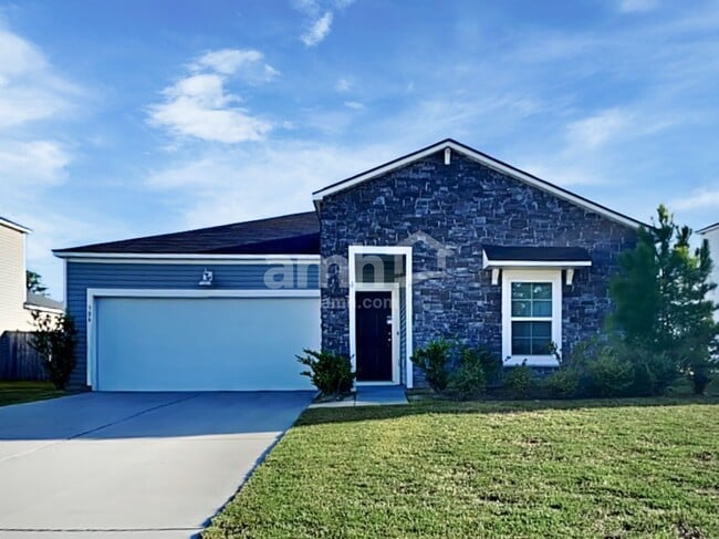 property at 306 Squire Pope Rd