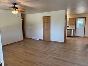 3843 Capitol Dr in Fort Collins, CO - Building Photo - Building Photo