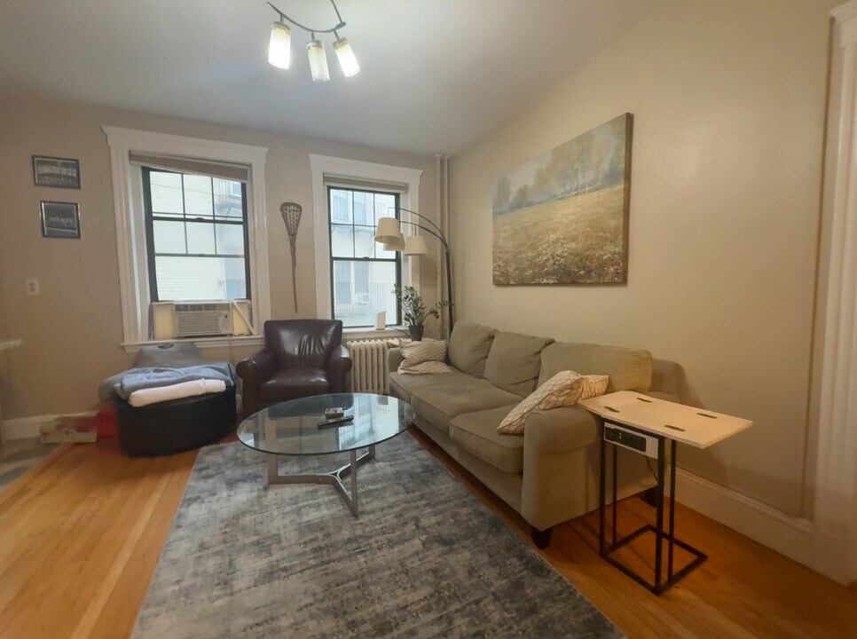 2 Sutherland Rd, Unit 32 in Boston, MA - Building Photo
