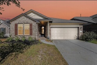 104 Sea Glass Cv in Katy, TX - Foto de edificio - Building Photo