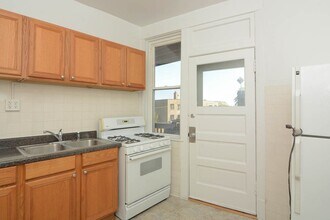 2921 W George St in Chicago, IL - Building Photo - Building Photo