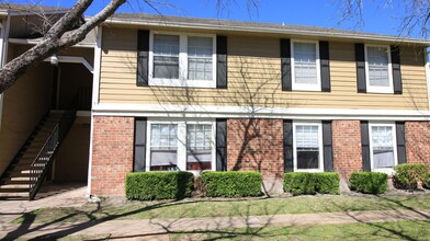 Arbors Of Taylor in Taylor, TX - Foto de edificio - Building Photo