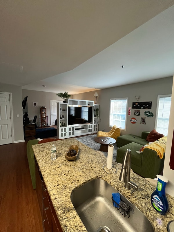 37 Prospect St in Milford, CT - Building Photo - Building Photo