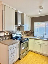 4910 Bridgepointe Pl in Union City, CA - Building Photo - Building Photo