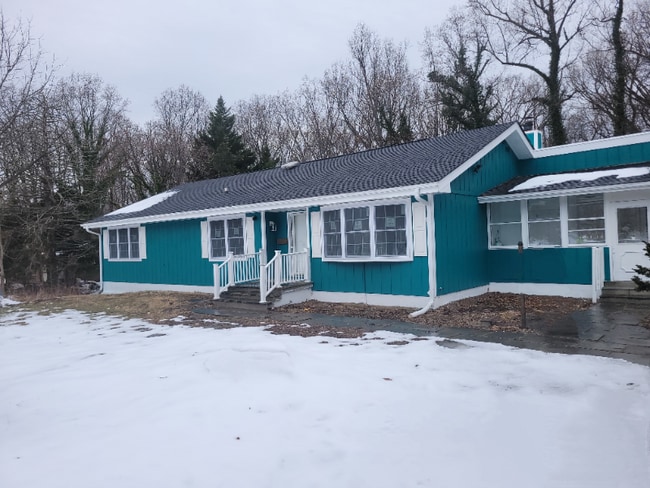 16210 Cambridge Ct