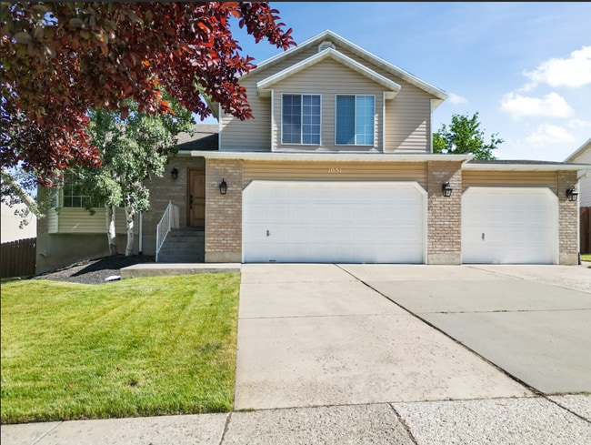 1051 E 11780 S in Sandy, UT - Building Photo - Building Photo