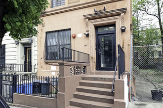 567 W 161st St in New York, NY - Building Photo - Building Photo