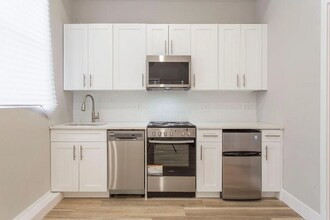 2207 N Broad St in Philadelphia, PA - Building Photo - Building Photo