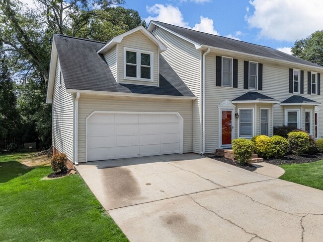 12 Corbin Ct in Taylors, SC - Foto de edificio - Building Photo