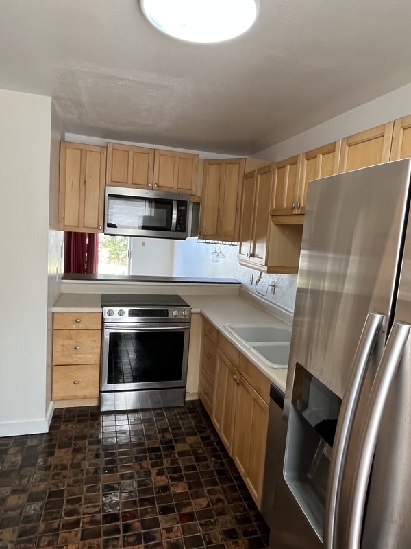 property at 92-1050-1050 Kanehoa Loop