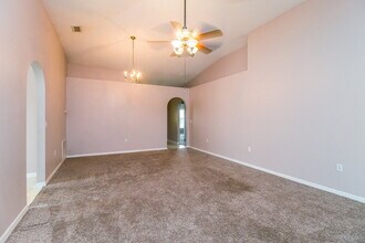 11256 Carabelee Cir in Orlando, FL - Building Photo - Building Photo