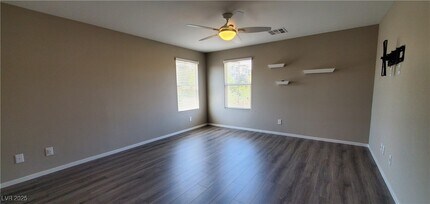 6297 Cappadocia St in Las Vegas, NV - Foto de edificio - Building Photo