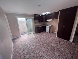 3058 Murray Ln in Costa Mesa, CA - Building Photo