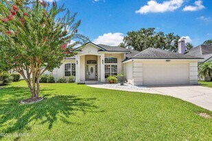 1591 Shelter Cove Dr in Orange Park, FL - Building Photo