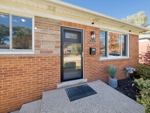 26805 Richard Dr in Warren, MI - Building Photo - Building Photo