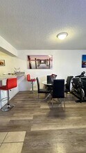 4550 W 16th Ave, Unit 507 in Hialeah, FL - Building Photo - Building Photo