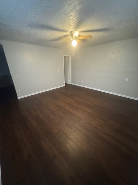 5220 Weber Rd in Corpus Christi, TX - Building Photo - Building Photo