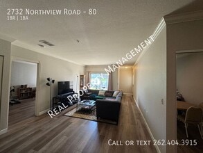 2732 Northview Rd in Waukesha, WI - Building Photo - Building Photo