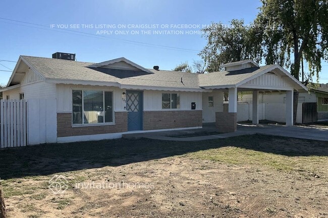 property at 743 W Ivanhoe St