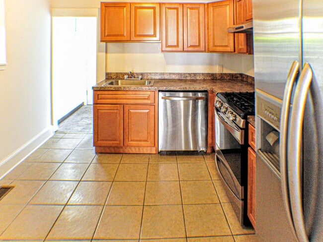 property at 1535 S Hicks St