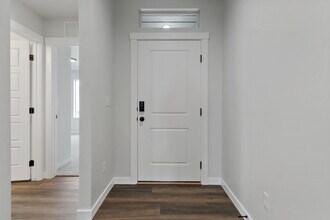 3117 S Old Farm Ave in Meridian, ID - Building Photo - Building Photo