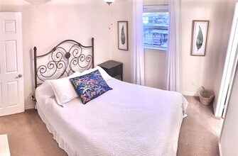 215 Pompano Ln in Surfside Beach, TX - Building Photo - Building Photo