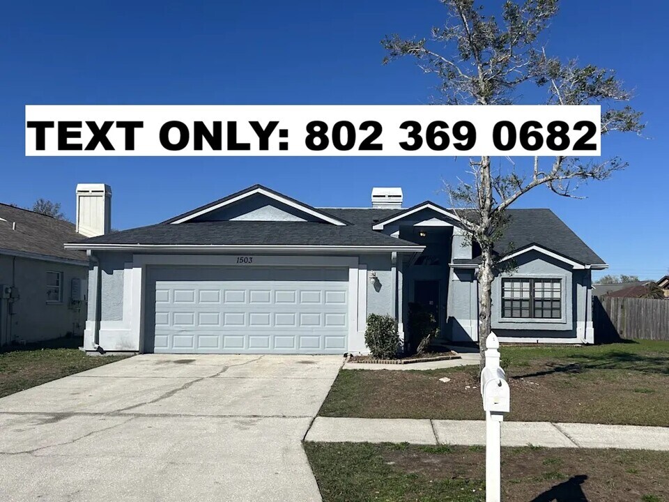 1513 Attleboro Ln in Brandon, FL - Building Photo