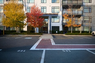 North Point Apartments in Nanaimo, BC - Building Photo - Building Photo