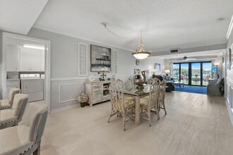 601 Seafarer Cir in Jupiter, FL - Building Photo - Building Photo