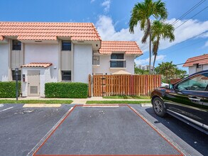 1251 S Federal Hwy in Boca Raton, FL - Building Photo - Building Photo