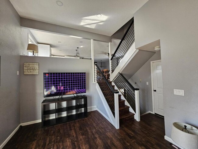 property at 3508 Chestnut Ave