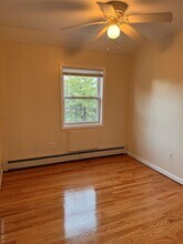 138-06 219th St in Queens, NY - Building Photo - Building Photo