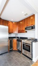 436 W 52nd St-Unit -#C7 in New York, NY - Building Photo - Building Photo