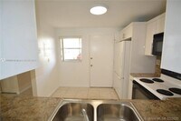 3600 NE 170th St photo'