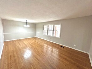 1929 Woodmead St SW in Decatur, AL - Building Photo - Building Photo