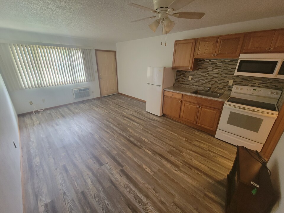 2222 32nd St S, Unit 1 in La crosse, WI - Foto de edificio