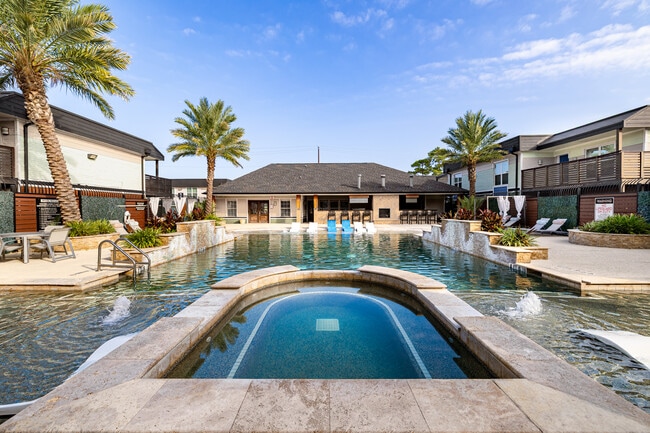 Dominion at Oak Forest