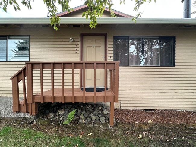 property at 3422 SE 12th St
