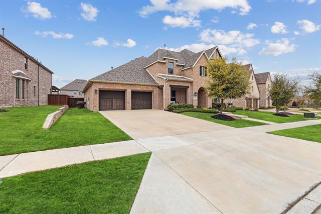 property at 720 Angelina Ln