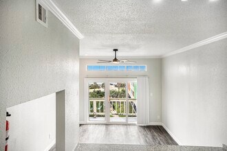 7820 Seawall Blvd in Galveston, TX - Building Photo - Building Photo
