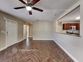 2490 Florida Mango Rd in West Palm Beach, FL - Building Photo - Building Photo