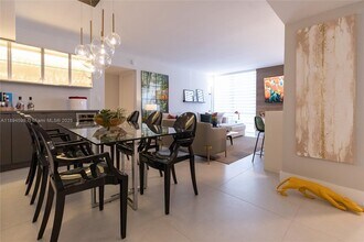 210 172nd St in Sunny Isles Beach, FL - Building Photo - Building Photo