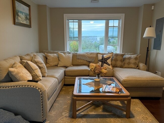 345 Plymouth Ave in Marshfield, MA - Building Photo - Building Photo