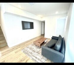 1543 W 37th Pl in Los Angeles, CA - Building Photo - Building Photo